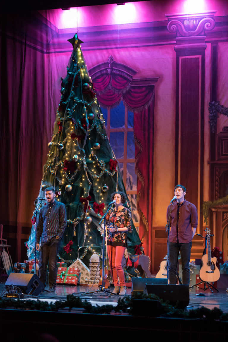 Josh Goforth (left) joined by Zoe & Cloyd (Natalya Weinstein and John Miller) at the 2021 A Swannanoa Solstice. Photo by Camilla Calnan Photography.